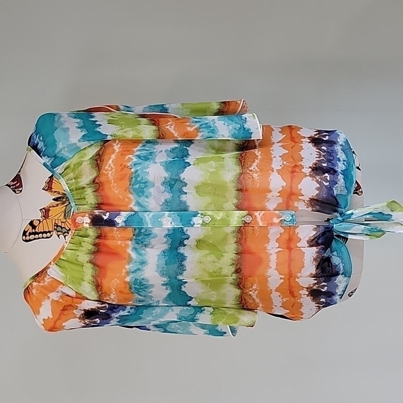 A. BYER colorful tie dye type top with cut out sleeves.  Size is Large. - Picture 1 of 8